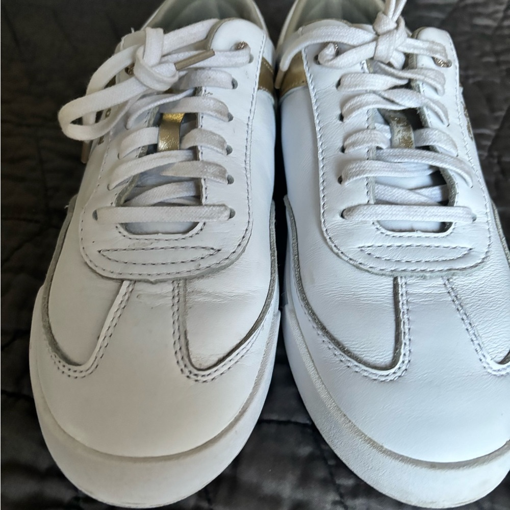 Olukai Ha’upu shoes EUC